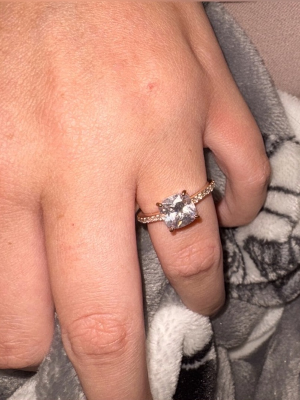 Cushion Cut Moissanite
Engagement Ring
